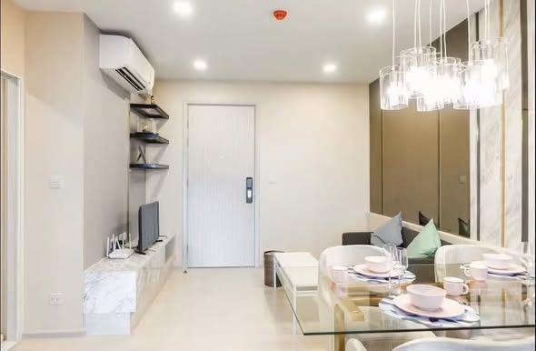 living room and room interior of The Tree Sukhumvit 64