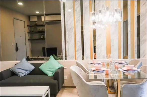 living room and room interior of The Tree Sukhumvit 64