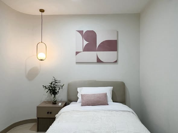 bedroom of The Trio Garden