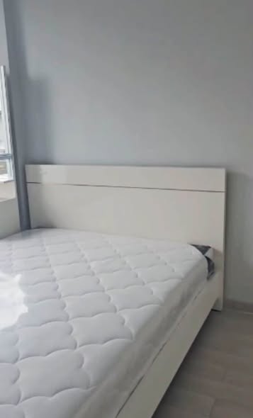 bedroom of The Ville Express