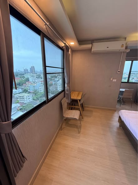 bedroom and room interior of The Winning Tower