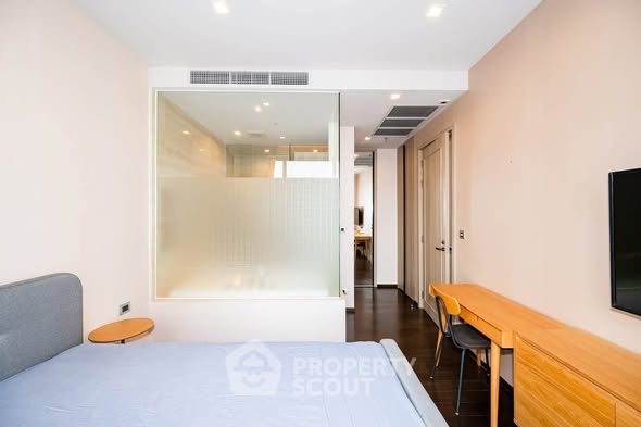 room interior of THE XXXIX