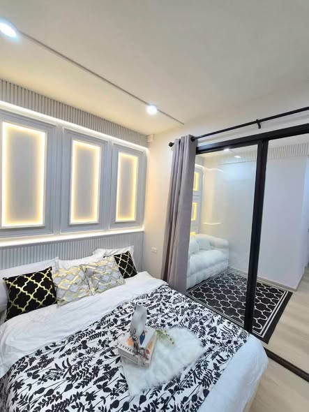 bedroom of Thong Pracha Condo Town 1