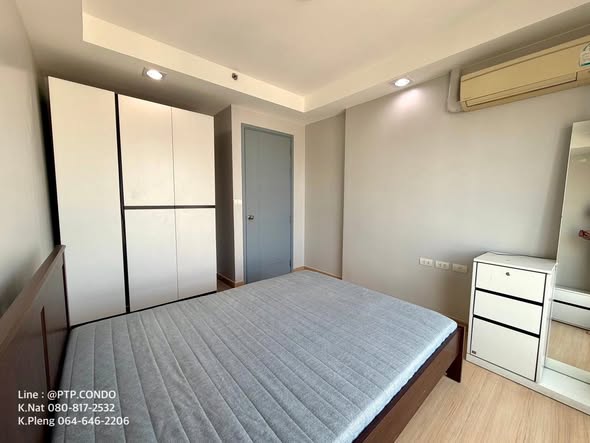 bedroom of Thru Thong Lor