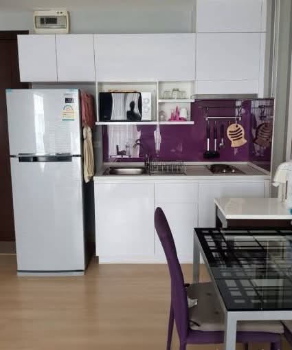 kitchen of Thru Thong Lor