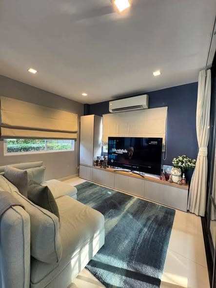 living room and bedroom of Trendy Tara Bangna