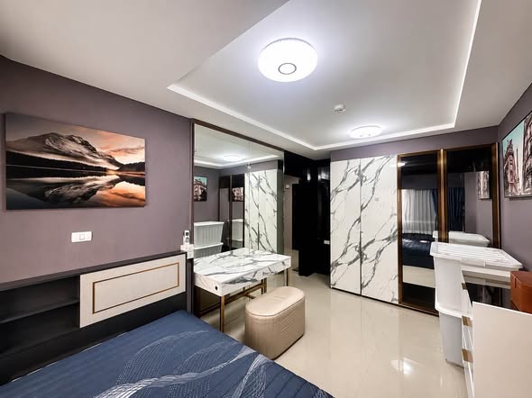 bedroom of Triogems condo