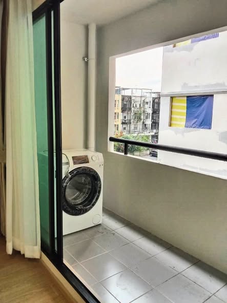 room interior of Twize Rangsit