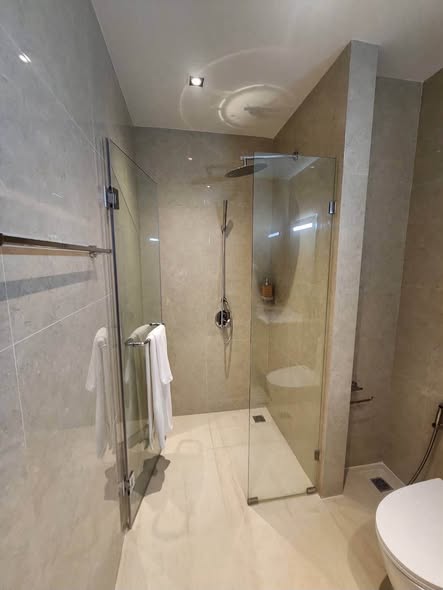 room interior and bathroom of U CHAROEN RESIDENCE TOWN IN TOWN