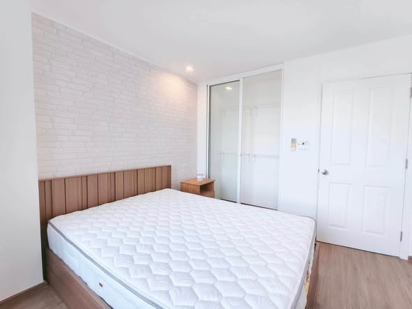 bedroom of U Delight @ Talat Phlu Station