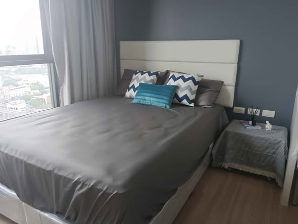 bedroom of Urbano Absolute Sathon-Taksin