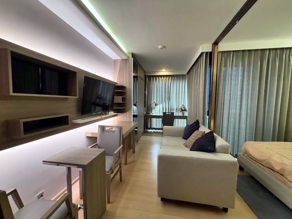 bedroom of URBITIA Thonglor