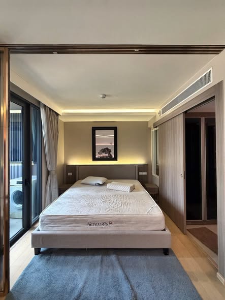 bedroom and room interior of URBITIA Thonglor