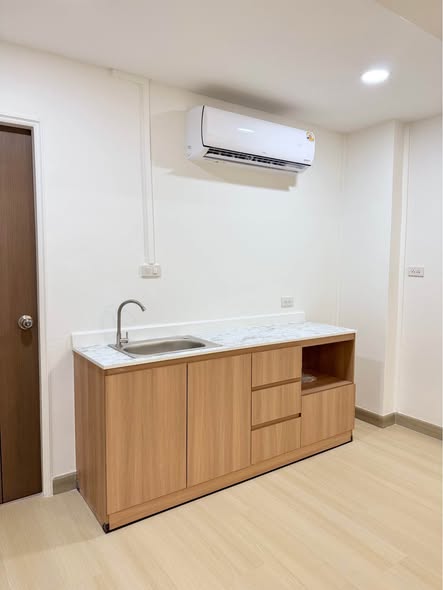 V Condo Salaya