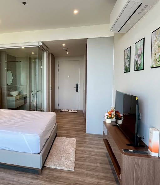 bedroom and room interior of VEHHA Hua Hin