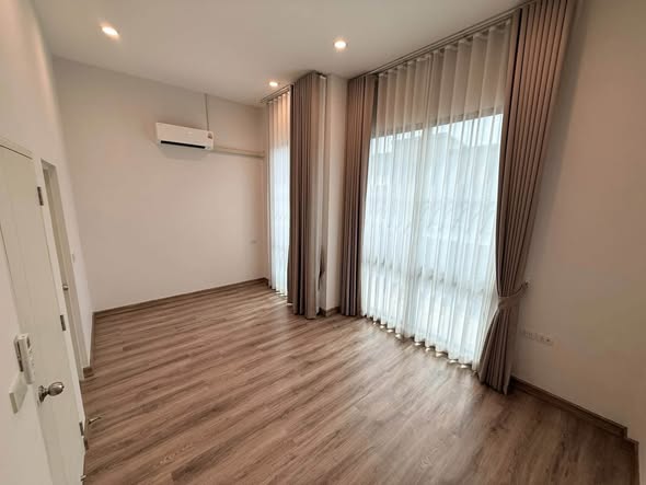 bedroom and room interior of Verve Saimai-Phaholyothin (เวิร์ฟ สายไหม-พหลโยธิน)