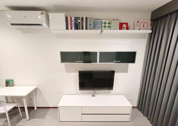 bathroom of Villa Sathon Condominium