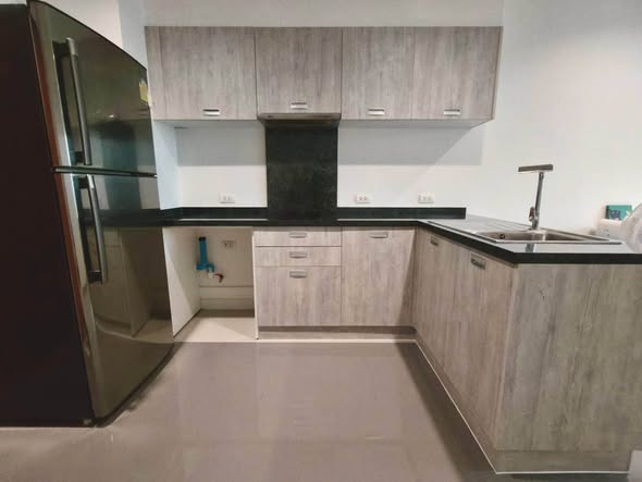 kitchen of Villa Sathon Condominium