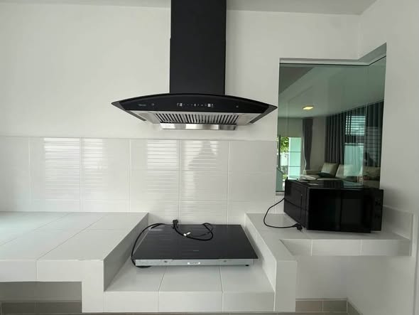 kitchen of Villaggio Srinakarin-Bangna 2