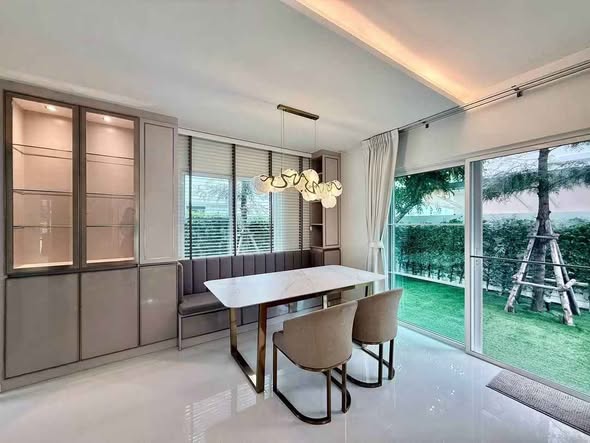 room interior of Villaggio Srinakarin-Bangna 2