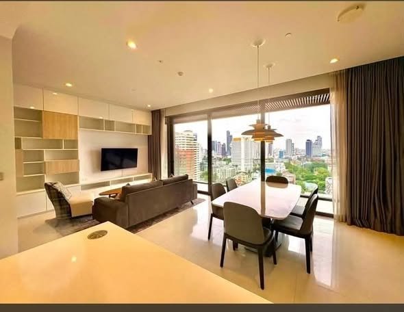 bedroom and living room of VITTORIO Sukhumvit 39 วิตโตริโอ สุขุมวิท 39
