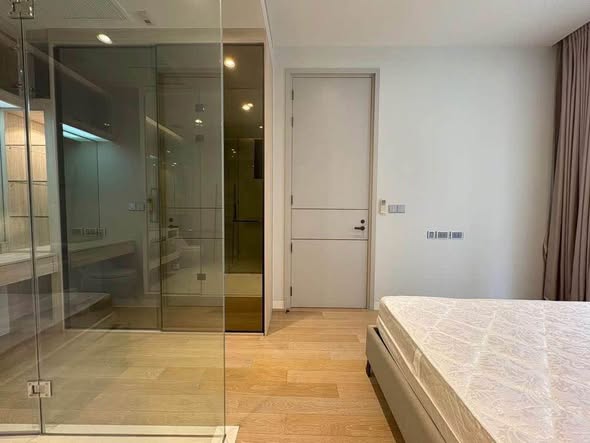 bedroom and room interior of VITTORIO Sukhumvit 39 วิตโตริโอ สุขุมวิท 39