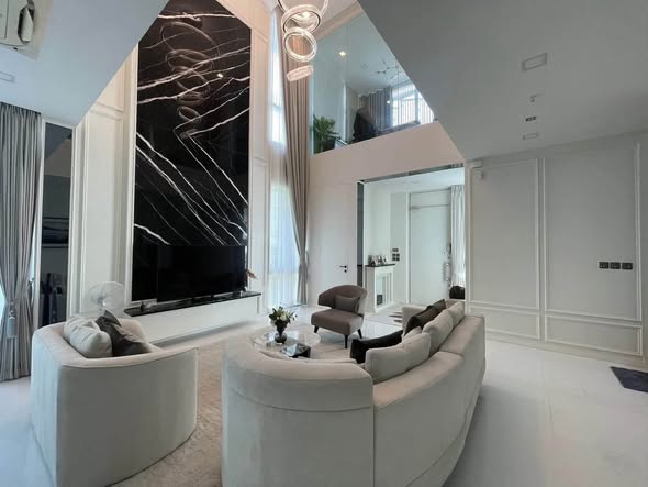 living room of VIVE เอกมัย – รามอินทรา