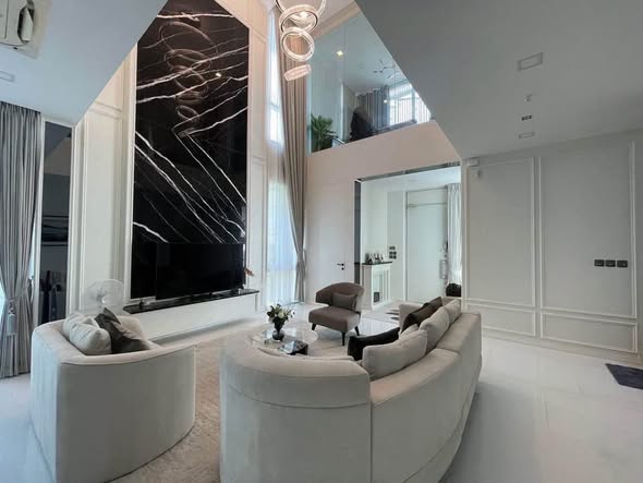 living room of VIVE เอกมัย – รามอินทรา