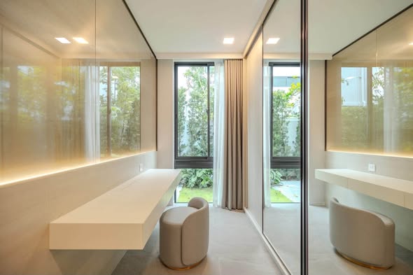 room interior and bathroom of VIVE กรุงเทพกรีฑา