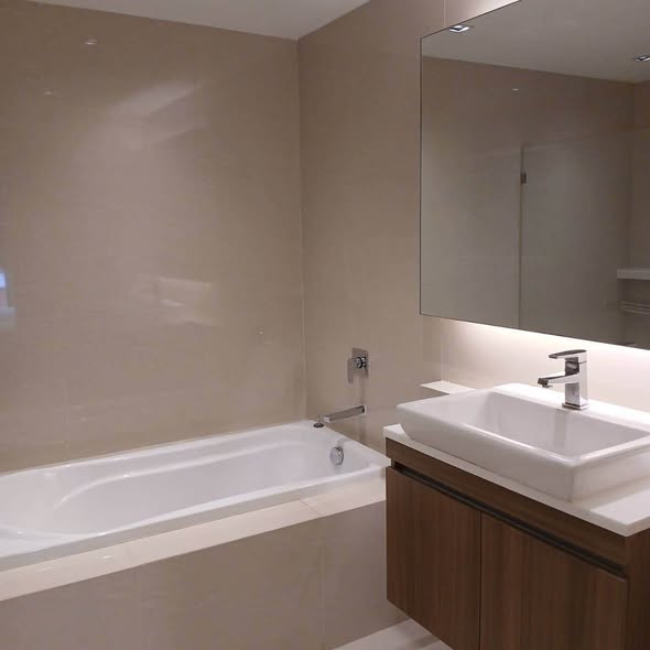 bathroom of VTARA36 Condominium