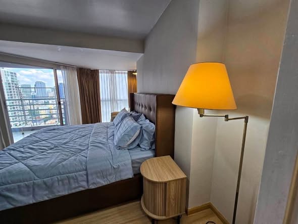 bedroom of Waterford Diamond Tower