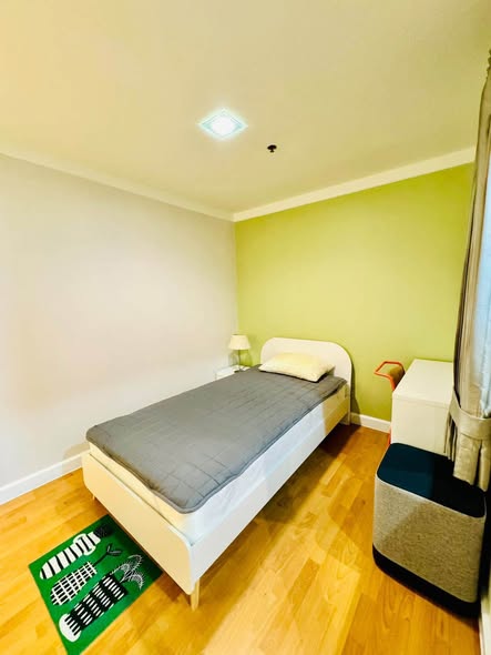 bedroom of Waterford Diamond Tower