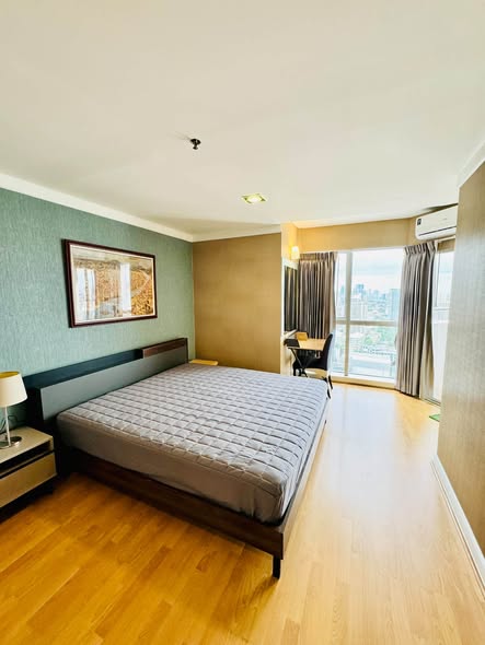 bedroom of Waterford Diamond Tower