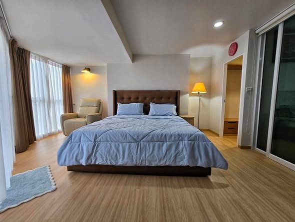 bedroom of Waterford Diamond Tower