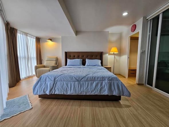 bedroom of Waterford Diamond Tower