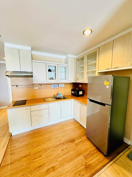 kitchen of Waterford Diamond Tower