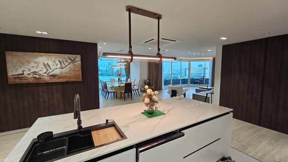 kitchen of Watermark Chao Phraya