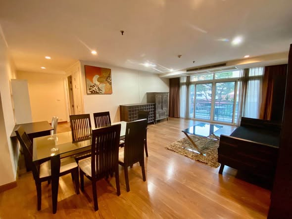 Wattana Suite