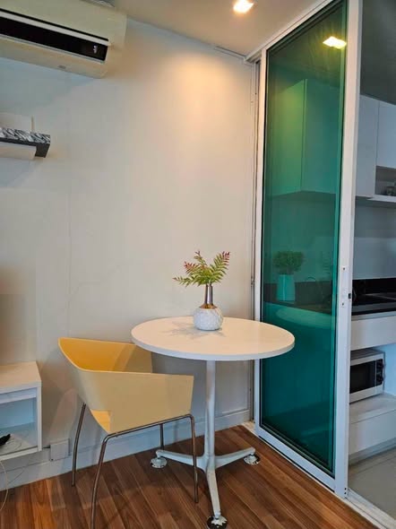 room interior of We Condo