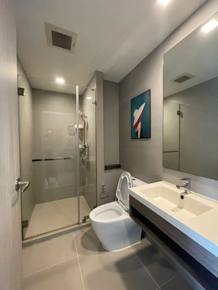 bathroom of Whizdom Connect Sukhumvit