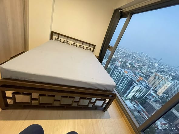 bedroom of Whizdom Connect Sukhumvit