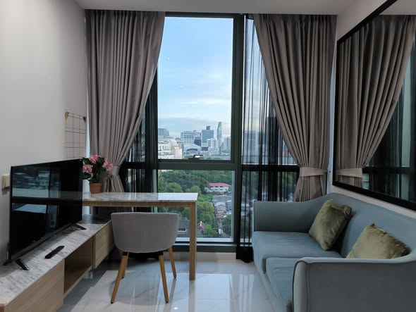 bedroom and living room of Wish Signature II Midtown Siam
