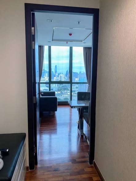 room interior of Wish Signature II Midtown Siam