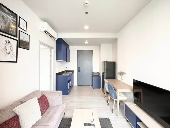 living room of XT Ekkamai