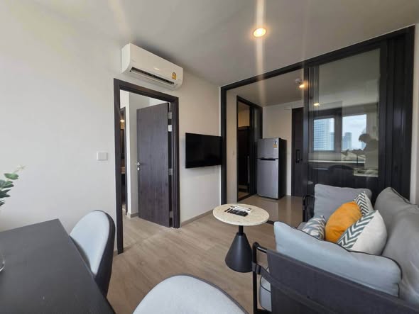 bedroom and room interior of XT HUAIKHWANG