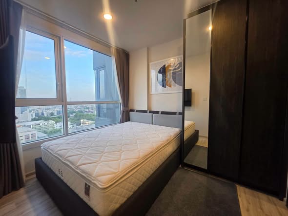bedroom and room interior of XT HUAIKHWANG