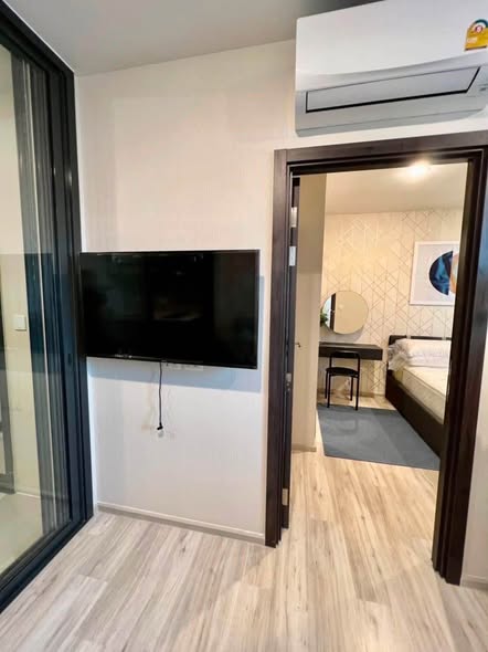 bedroom and room interior of XT HUAIKHWANG