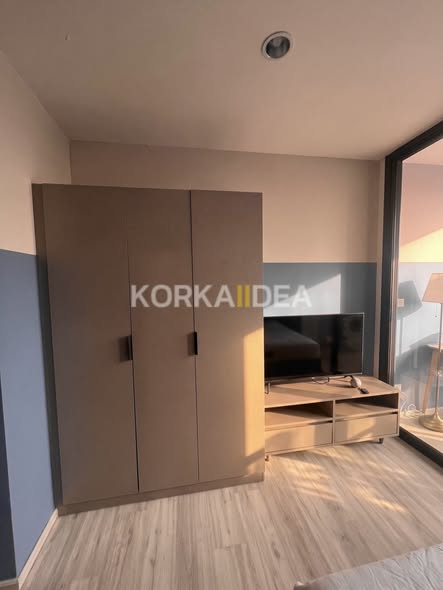 room interior of XT HUAIKHWANG