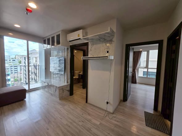 room interior of XT HUAIKHWANG