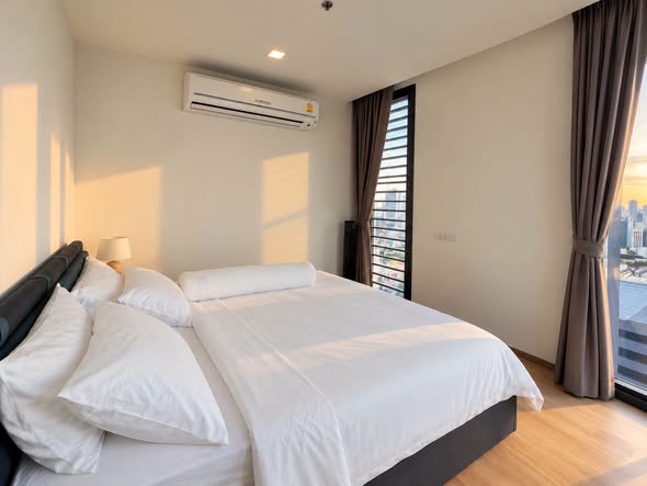bedroom of XT Phayathai